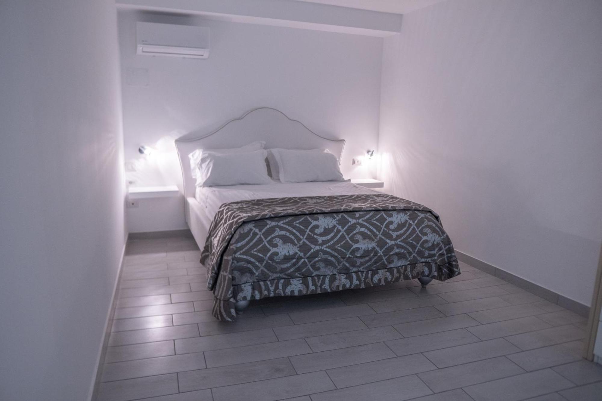 Suite D'Elite Chiaia Napels Buitenkant foto